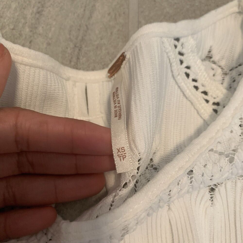 Free People White Fire Island Embroidered  Keyhole Peasant Blouse Top X Small - Picture 5 of 6